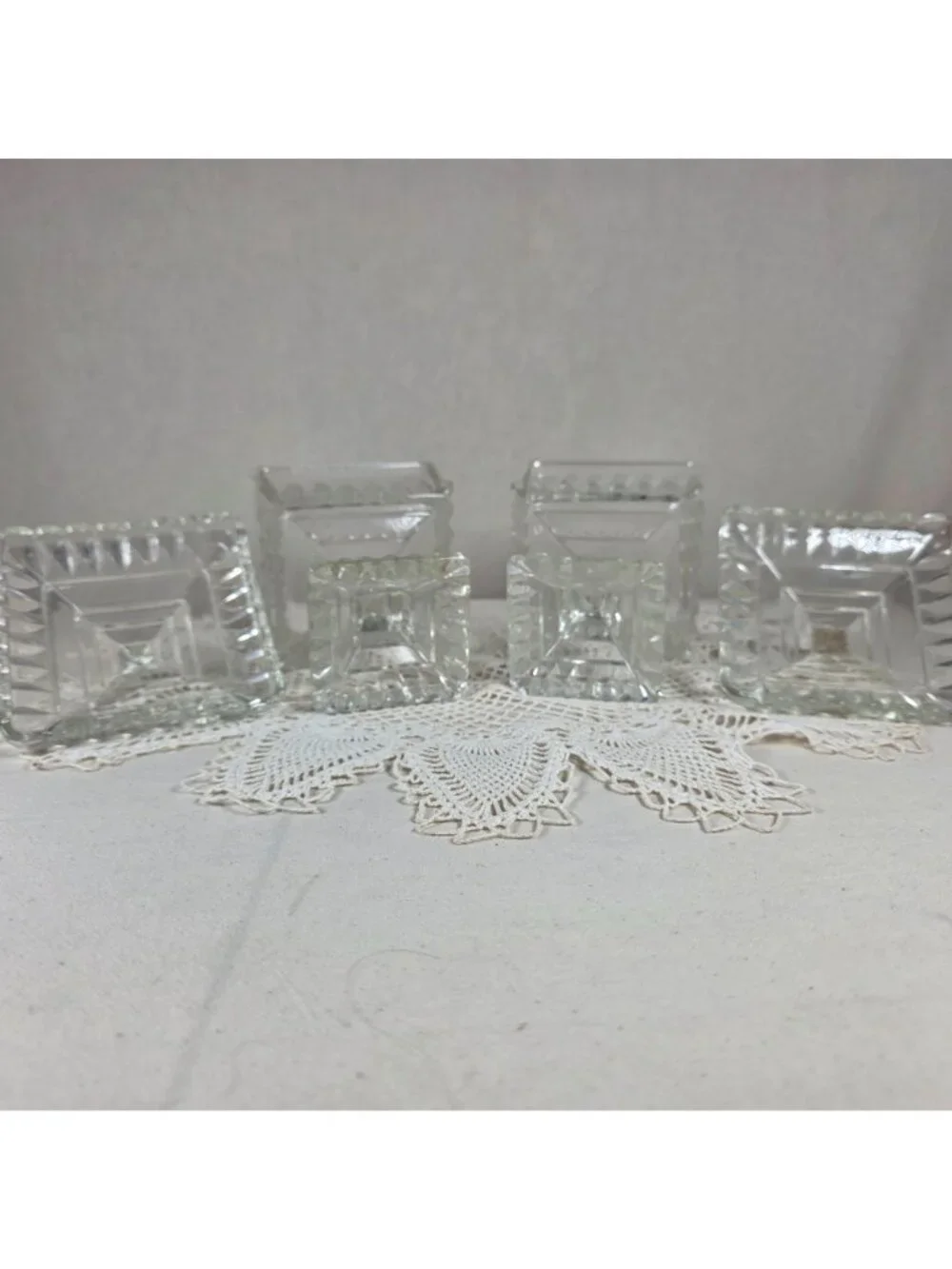 Vintage Clear Glass Pedestal Candy Dish Set of 2 Lidded Compote Pressed Glass Tr - Picture 11 of 11